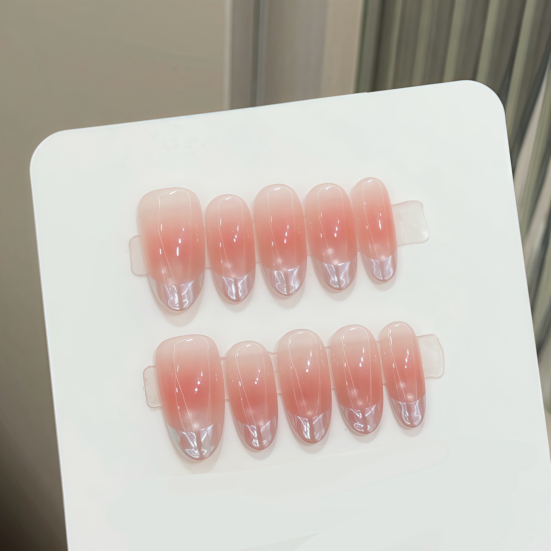 Resin Art Ideas - 10 stuks pure handgeperste ovale nagels,